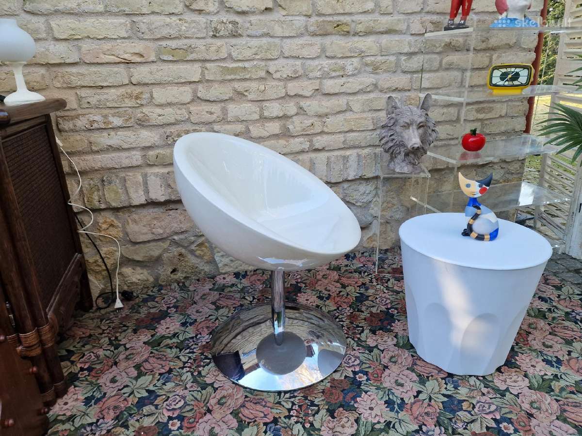Vintažinis taurės formos "Saturno" fotelis - nuotraukos Nr. 8