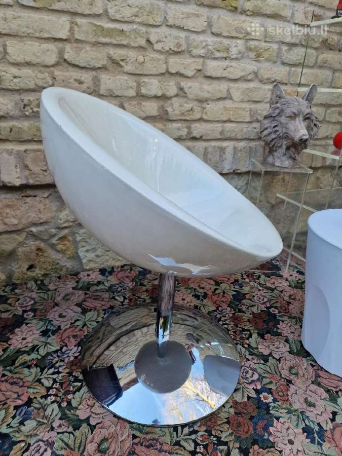 Vintažinis taurės formos "Saturno" fotelis - nuotraukos Nr. 36