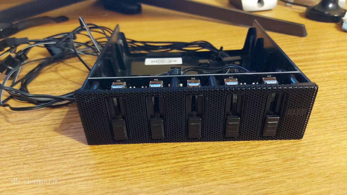 Nzxt rankinis ventiliatorių greičio valdymas