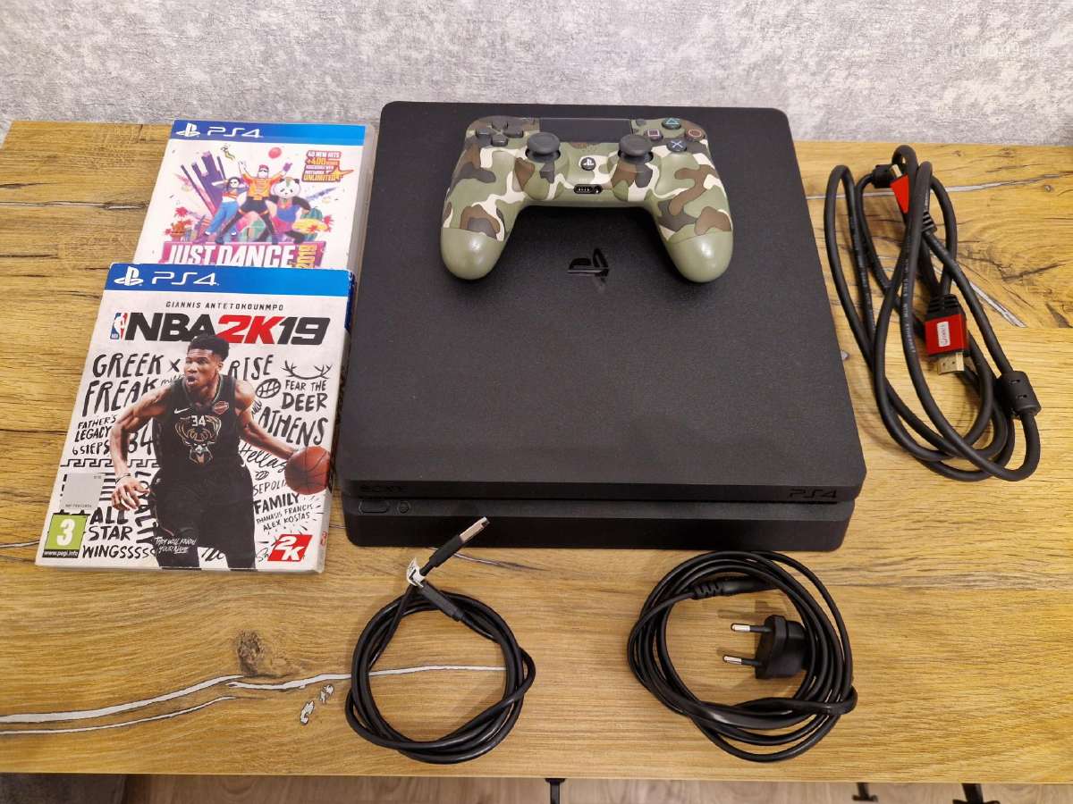 Sony Playstation 4 slim 500 GB 13.02 versija
