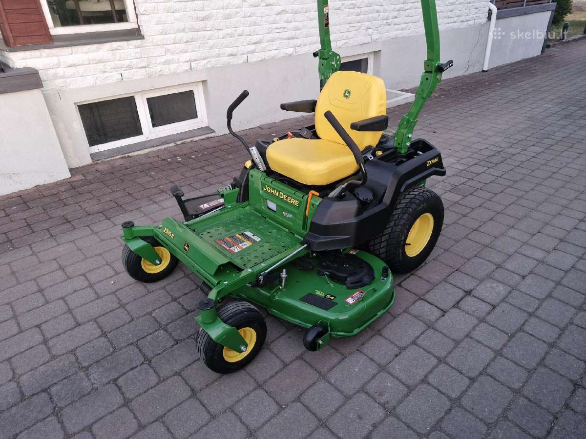John Deere Z 515e Accel Deep 54