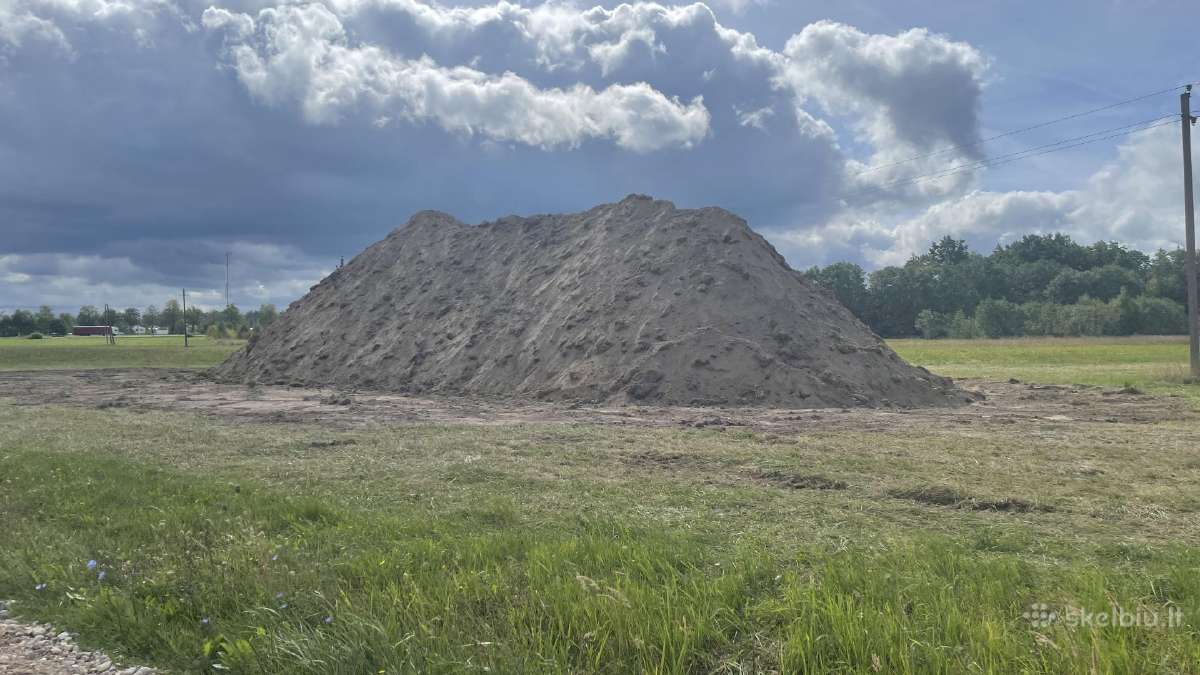 Parduodamas juodžemis
