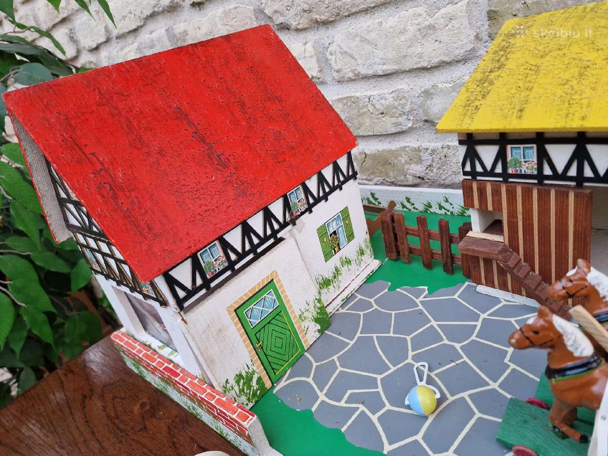 Vintažinis mid century lėlių namas su tvarteliu - nuotraukos Nr. 4