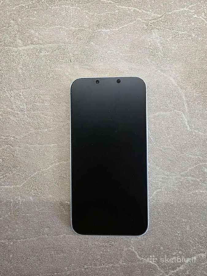 iPhone 16 e