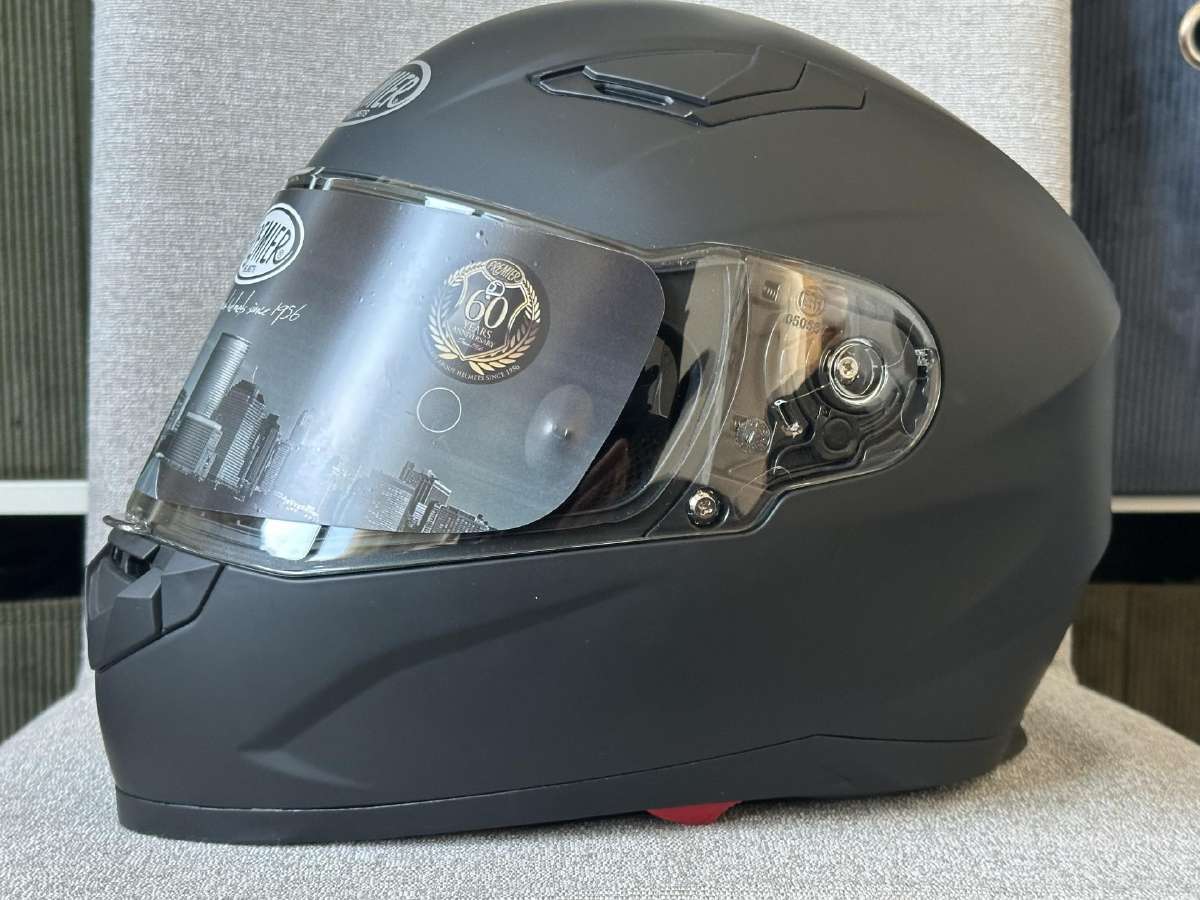 Motociklo šalmas Premier dydis M – 55€