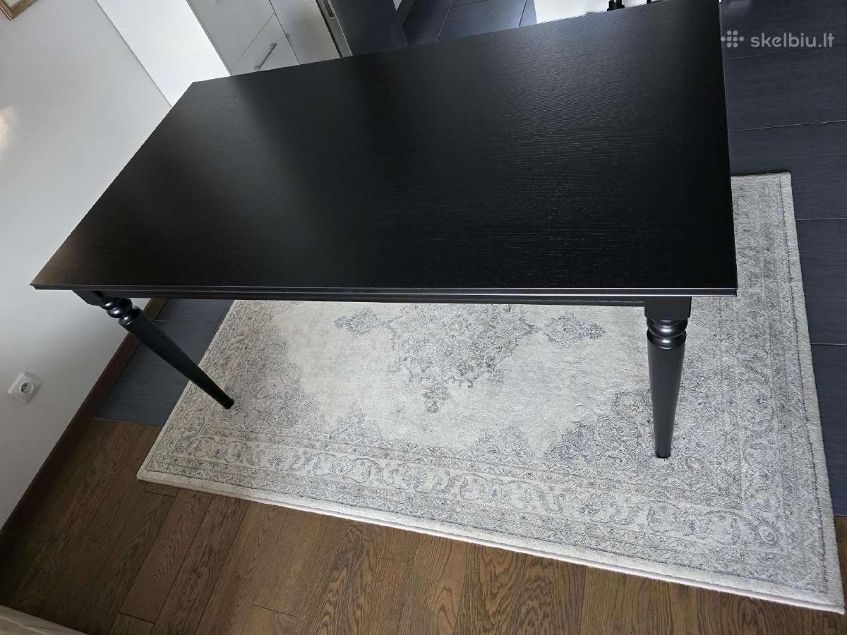 Ikea valgomojo stalas