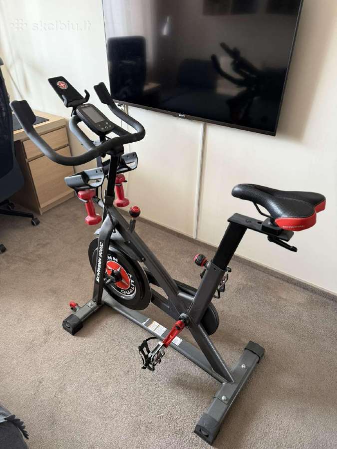 Magnetinio pasipriešinimo treniruoklis Schwinn 800
