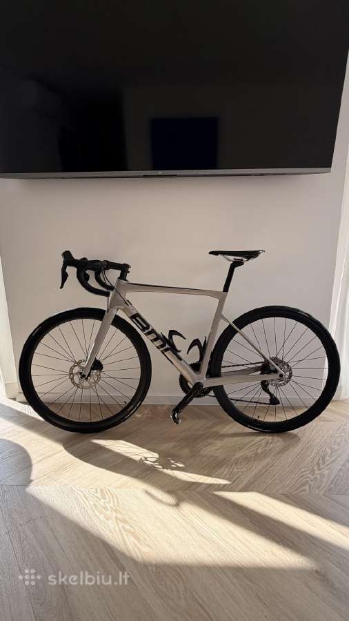Karboninis plento dviratis BMC Teammachine SLR 5