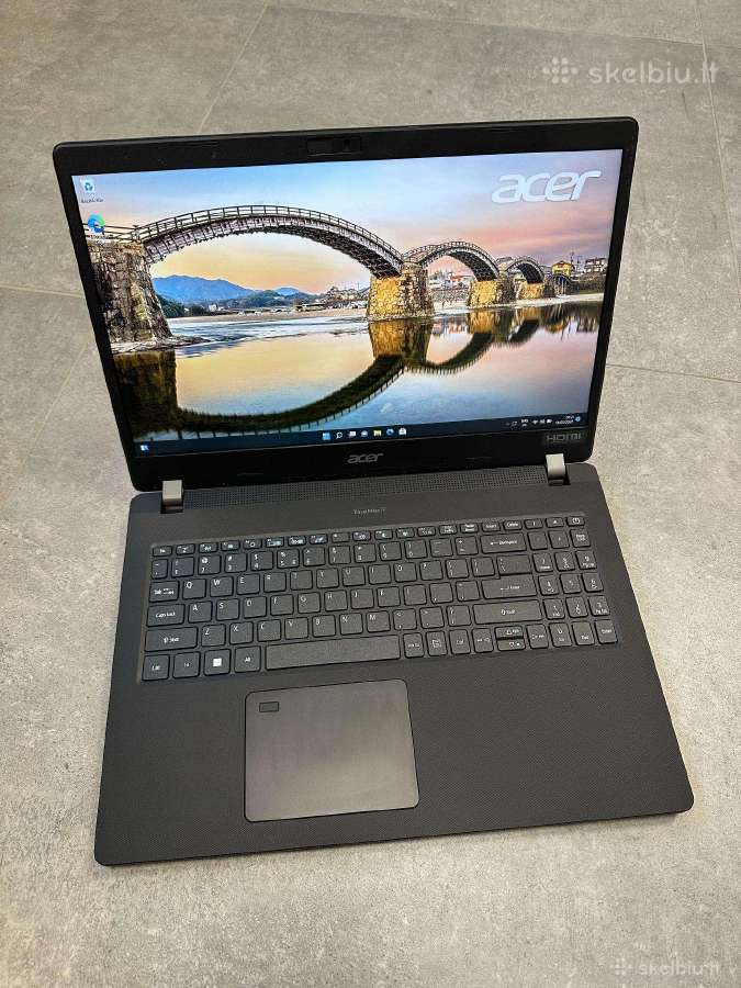 Puikus / Lengvas / Acer Travelmate P215