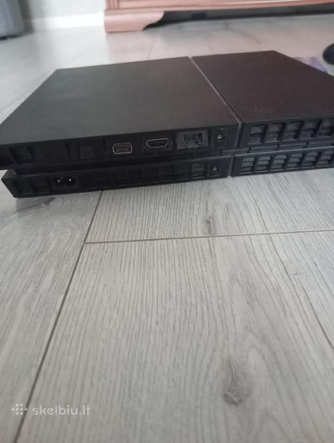 Ps4 konsolė diskinė - nuotraukos Nr. 2