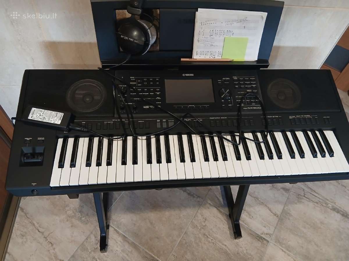 Parduodama Yamaha Jonika.