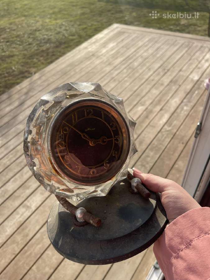 Sovietinis stalinis laikrodis „majak“ (сср)