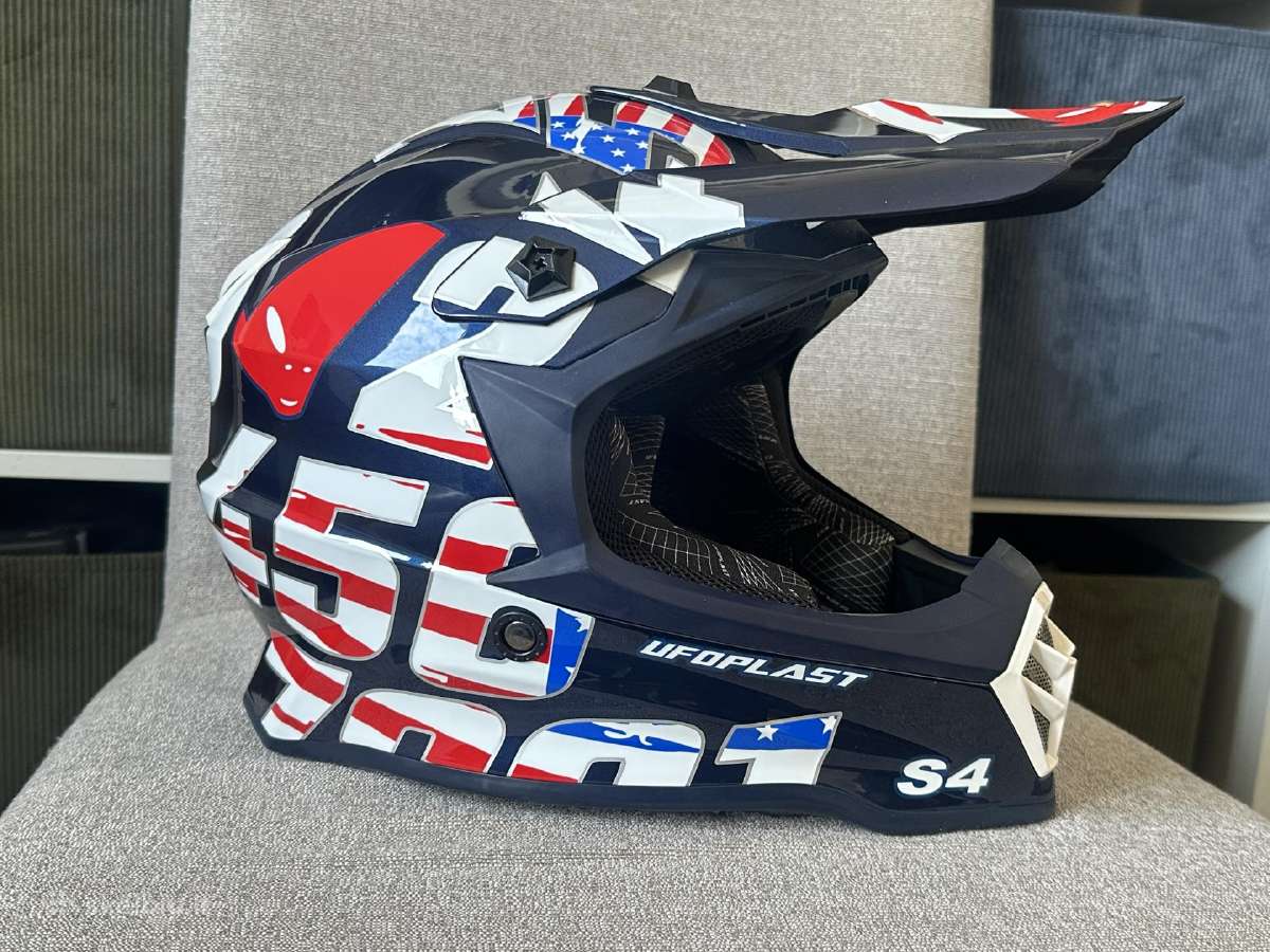 Vaikiškas motociklo šalmas Ufo S4 Cross Yl dydis
