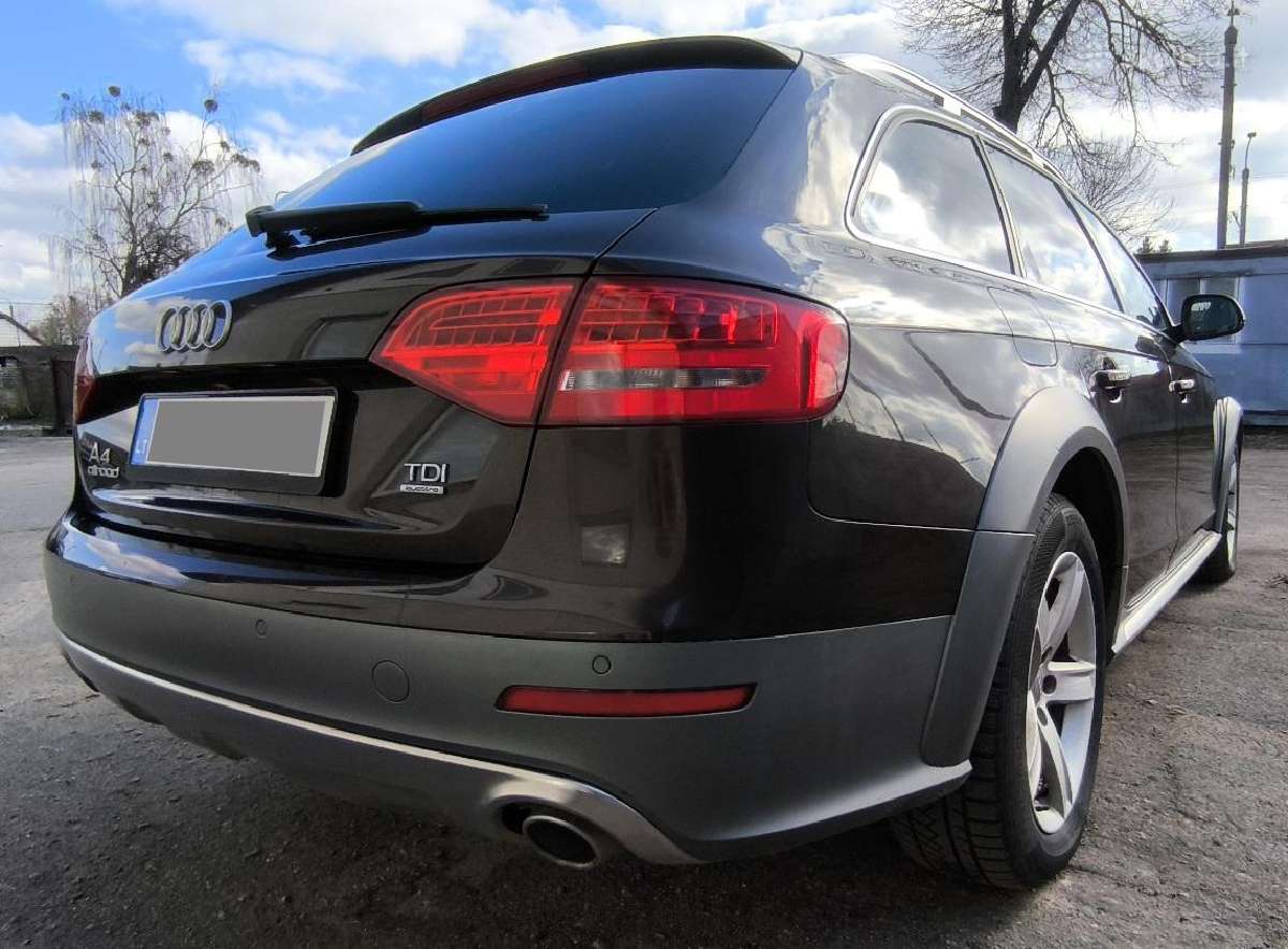 Audi A4 B8 Allroad 2011 - su transmisijos defektu - nuotraukos Nr. 4