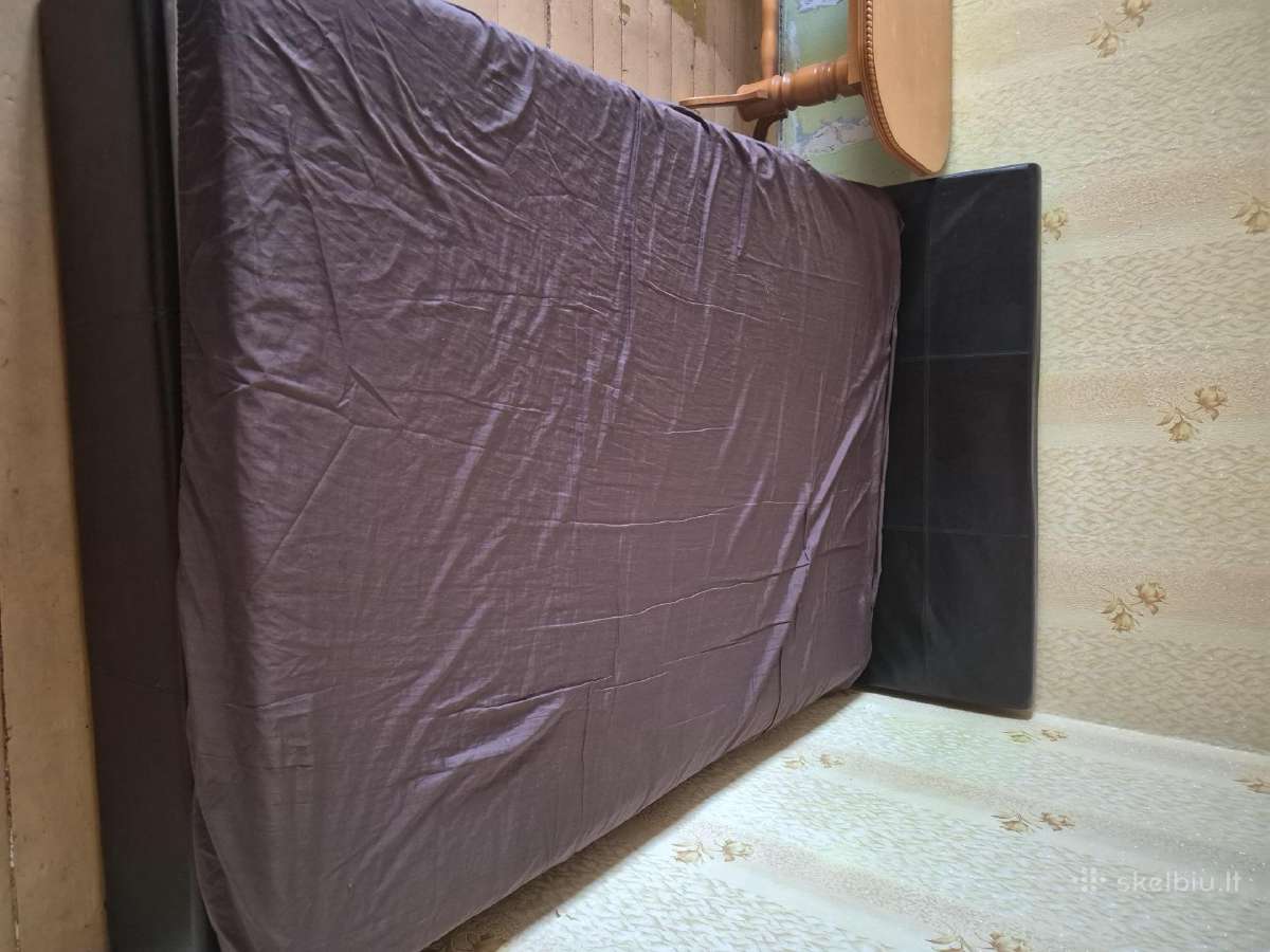 Skubei parduodu miegamojo lova
