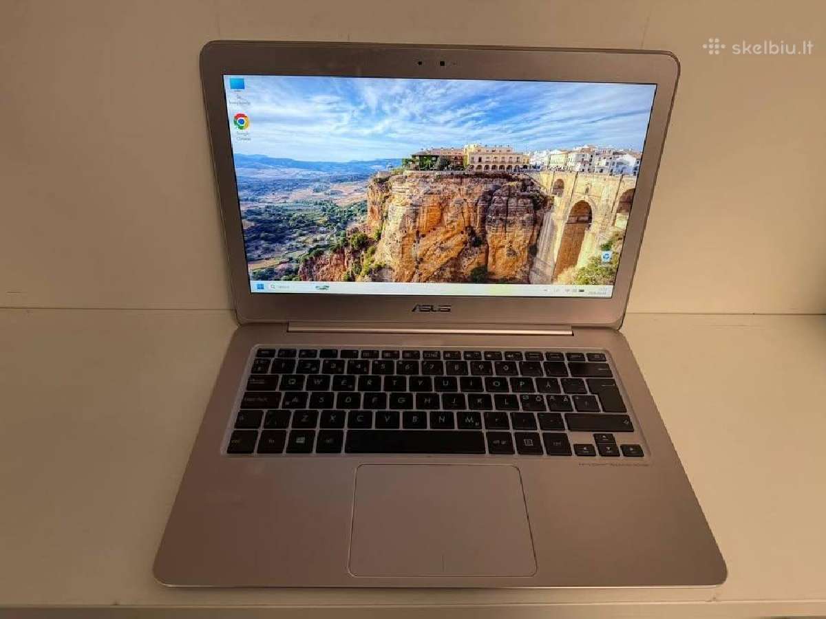 Asus Ux305c puikiai veikia