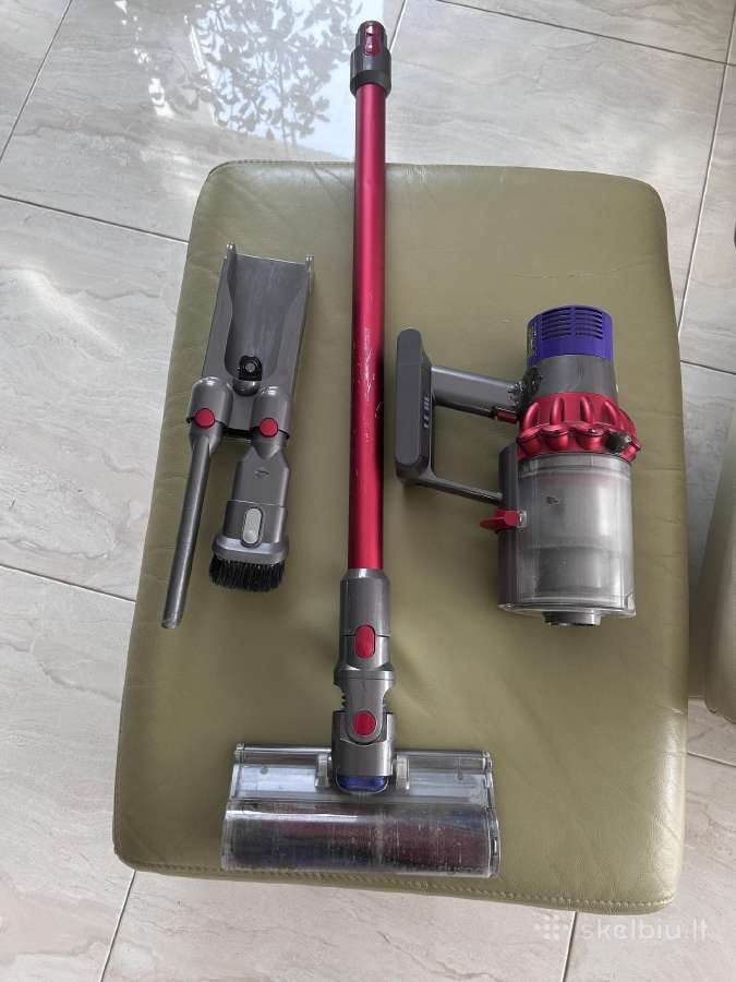 Dyson V 10 , parduodu dalimis, be pakrovejo.