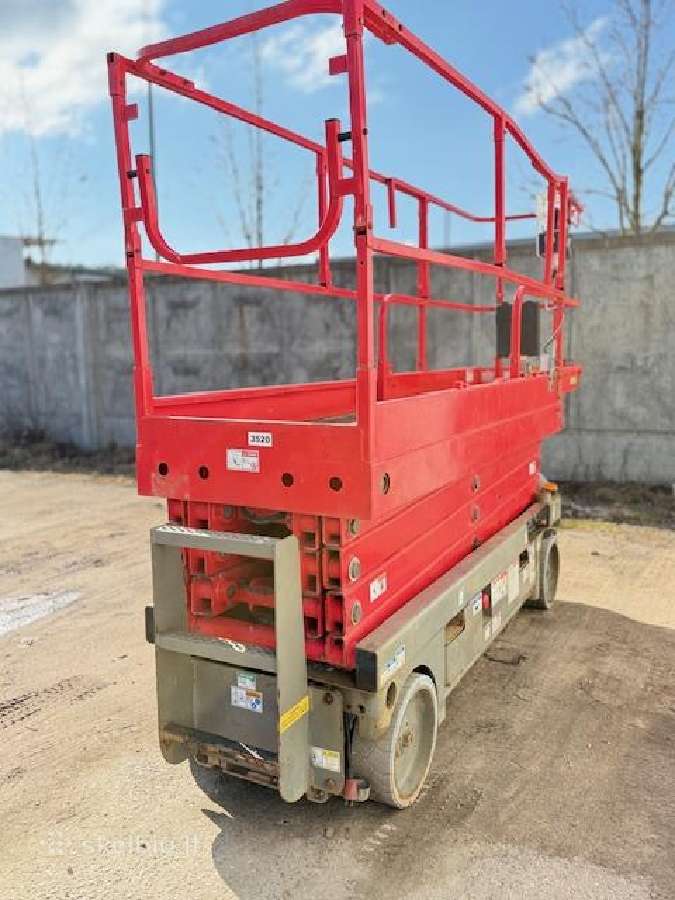 Žirklinis keltuvas Haulotte Compact 10n, 142 val - nuotraukos Nr. 2