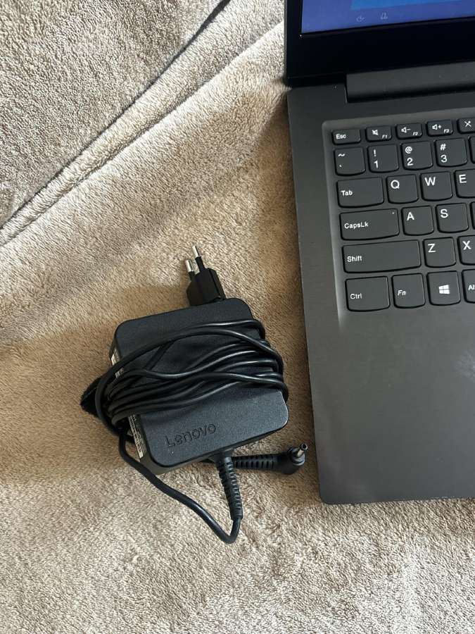 Lenovo V14 i3-1005g1 / 8gb RAM / 256gb SSD - nuotraukos Nr. 6
