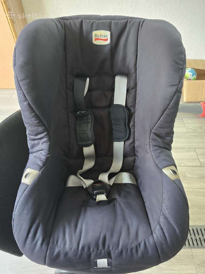 Auto kėdutė