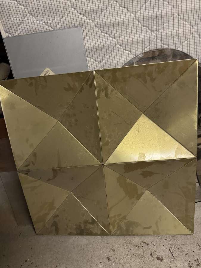 Dekoratyvinį detalę 70x70 bronzinė