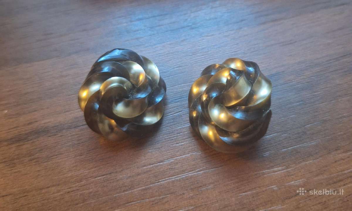 Masyvūs vintage sūkurio form klipsai