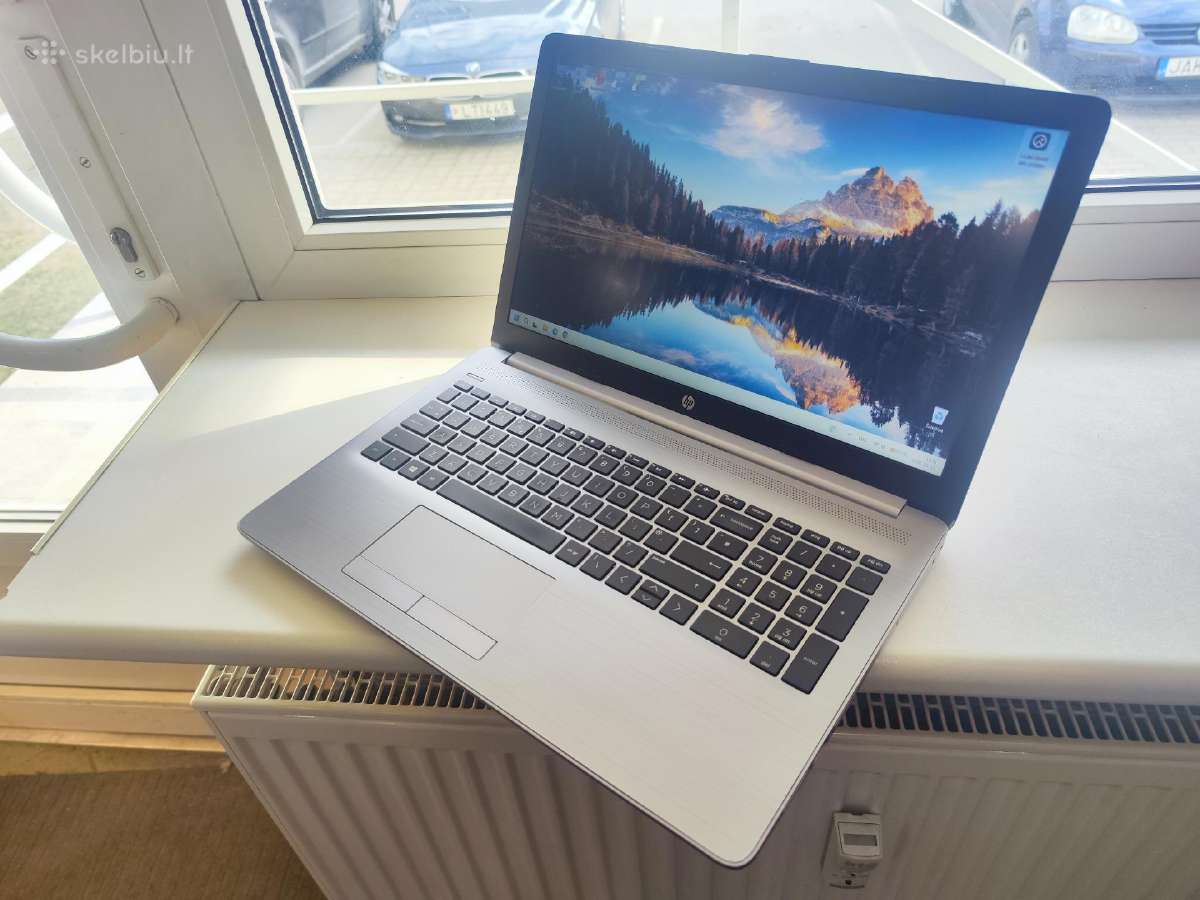 Hp Ryzen 5/15,6"fhd/ddr4/SSD M2/w11