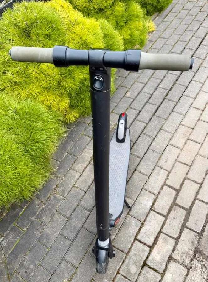 Segway-ninebot Kickscooter Es2 elektr. paspirtukas - nuotraukos Nr. 2