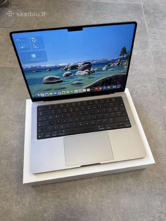Apple MacBook Pro 14 2021 Silver
