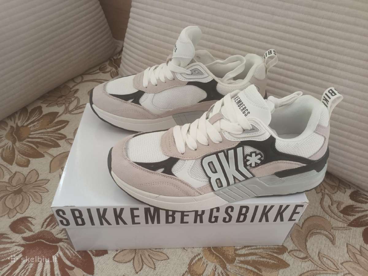 Nauji Bikkembergs laisvalaikio kėdai 43 d.