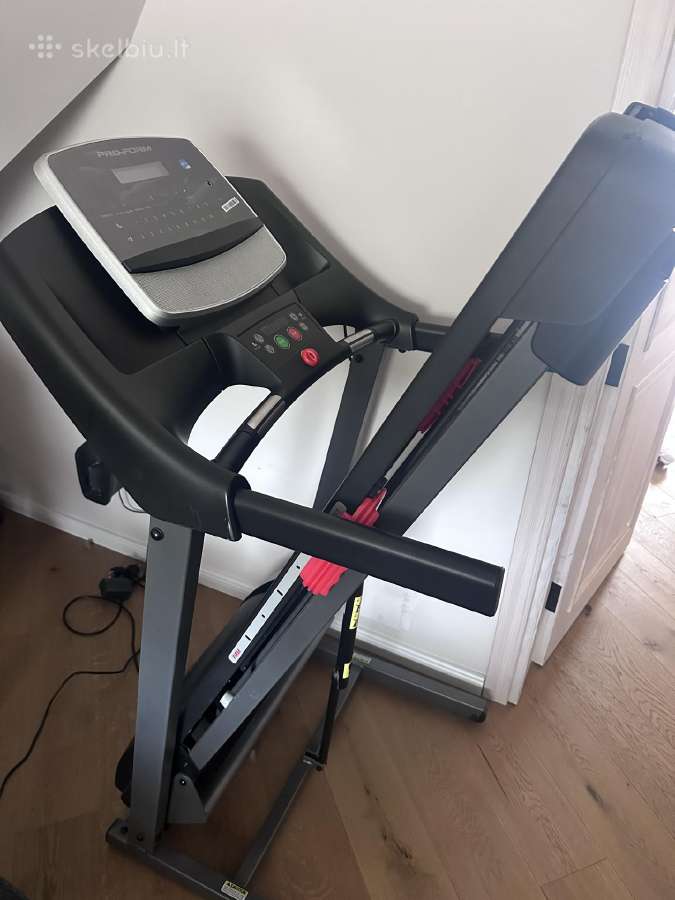 Bėgtakis pro-form 205cst, beveik naujas