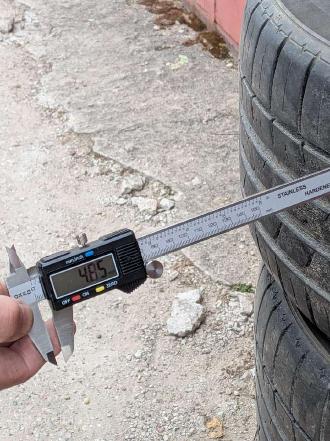Padangos Kumho 235/50 R17 96y - nuotraukos Nr. 2