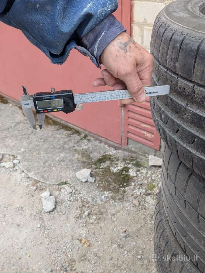 Padangos Kumho 235/50 R17 96y - nuotraukos Nr. 9