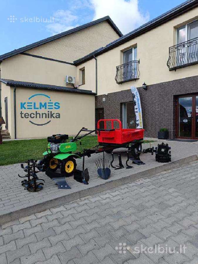 Motoblokas Bizon 3 pavaros! Gausi komplektacija!