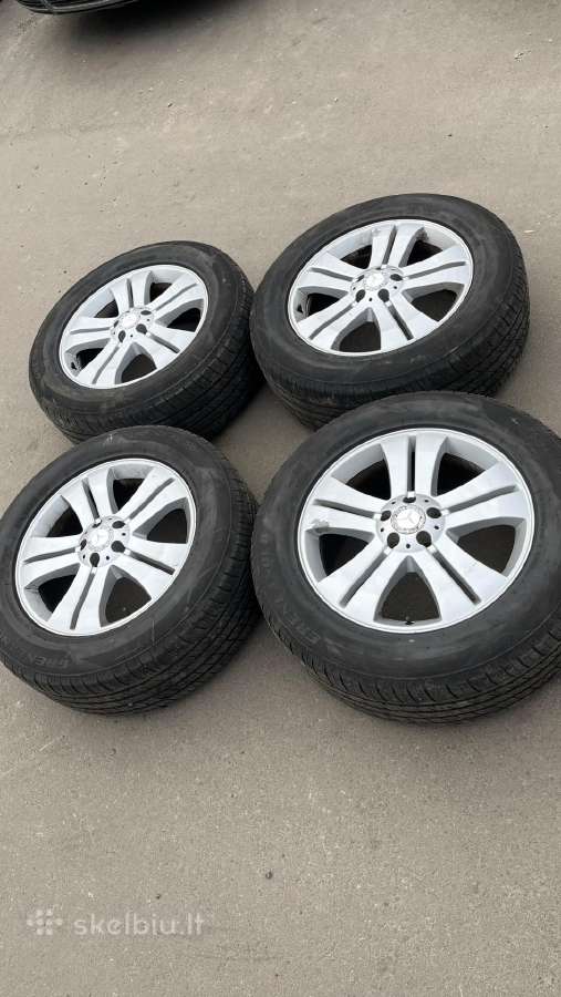 Mercedes Benz ratlankiai su vasarinėmis padangomis