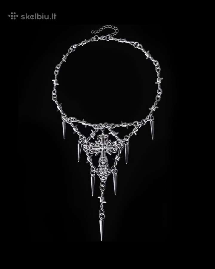 Goth stiliaus pakabukas