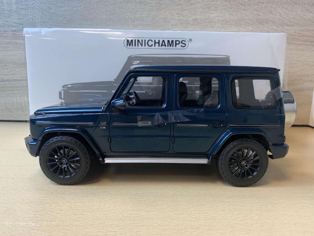 Mercedes-benz G-class (W463), 2020-1:18 Minichamps