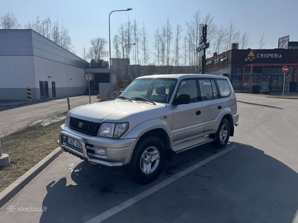 Toyota Land Cruiser 90