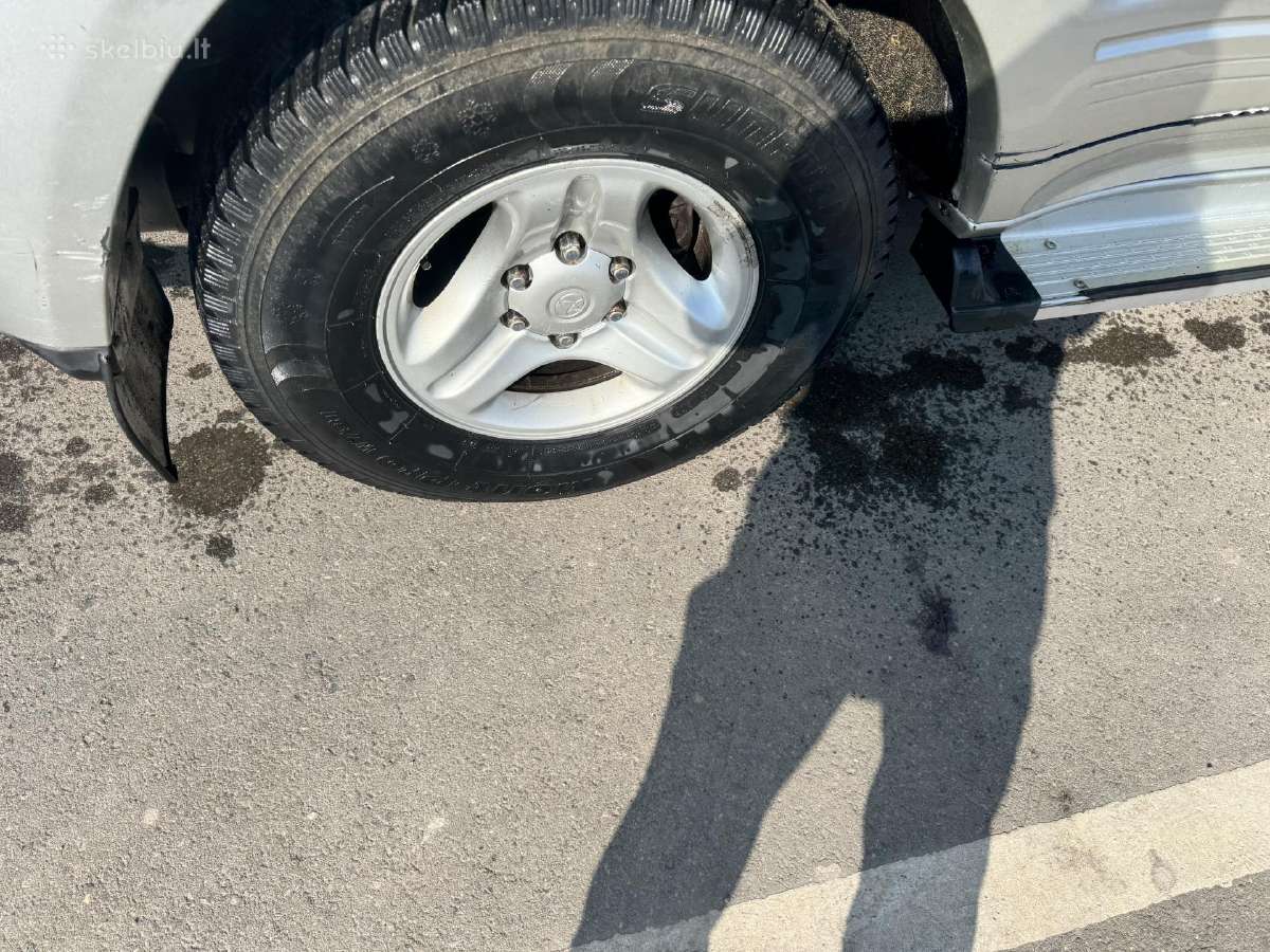 Toyota Land Cruiser 90 - nuotraukos Nr. 10