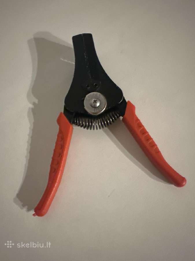 Parduodu Knipex laidų nužievinimo reples - nuotraukos Nr. 2