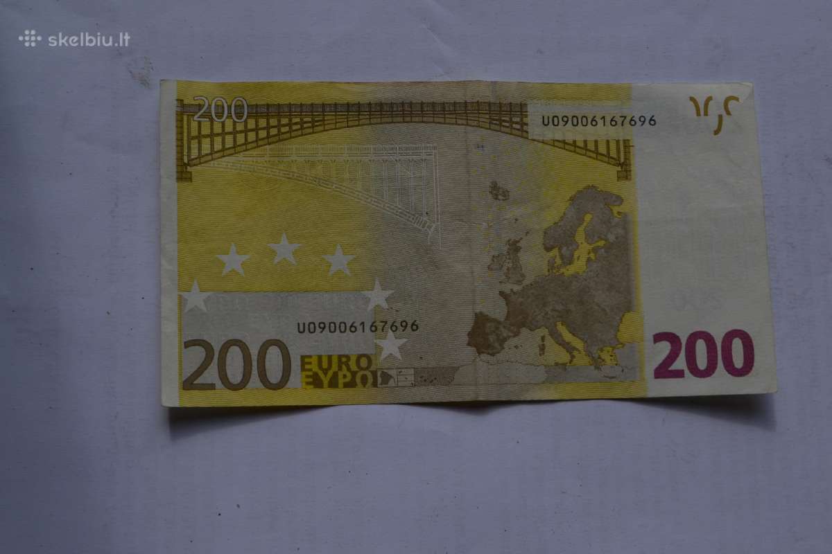 Neblogo stovio 200 eu.2002 m.