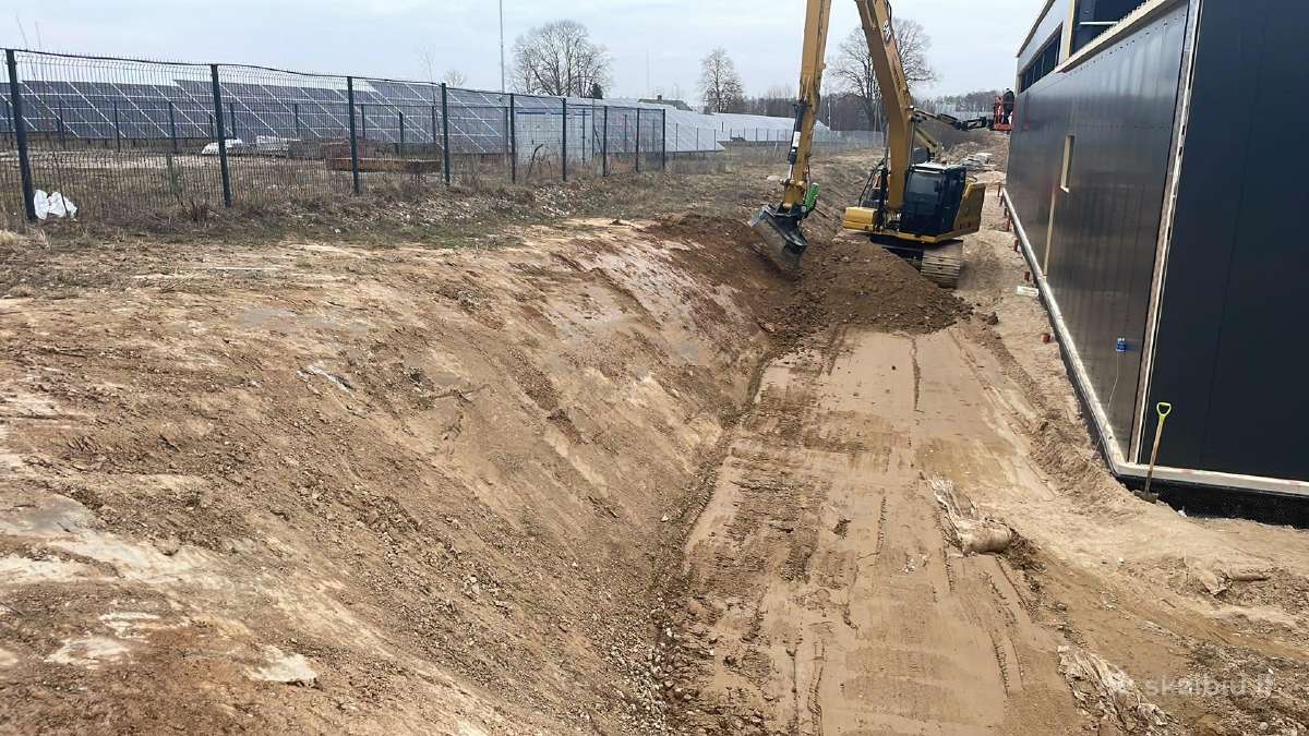 Tvenkiniu kasimas, valymas, ilgastrelis Cat 323 - nuotraukos Nr. 8
