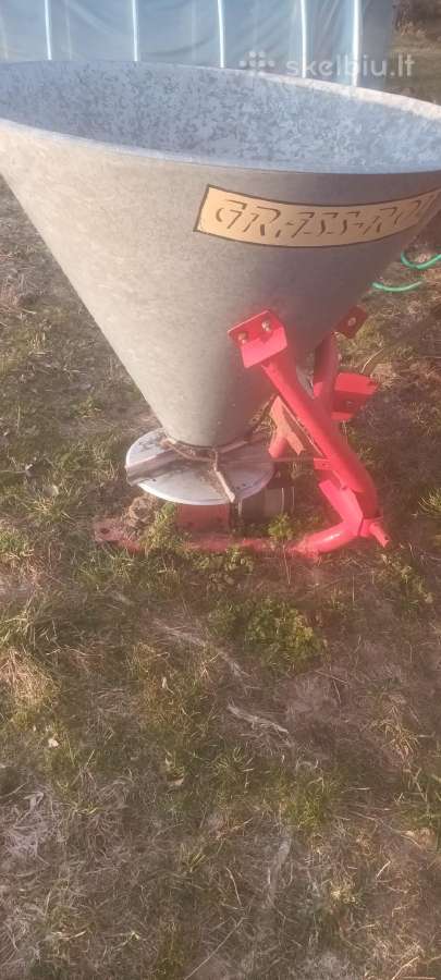 Išparduodama technika