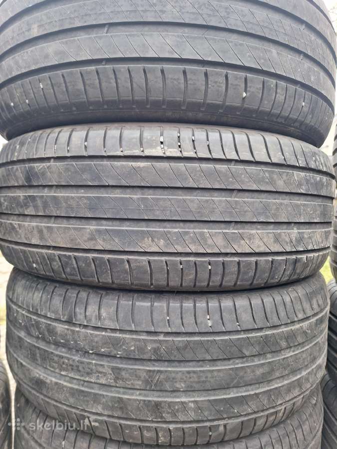 235/55/r18 215/55/r18