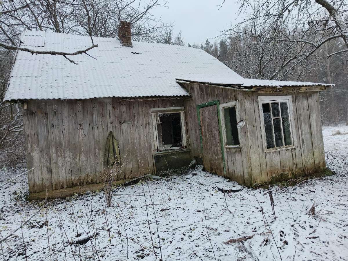 Sodyba kartu su 5,84 ha žemės aplink sodybą - nuotraukos Nr. 2