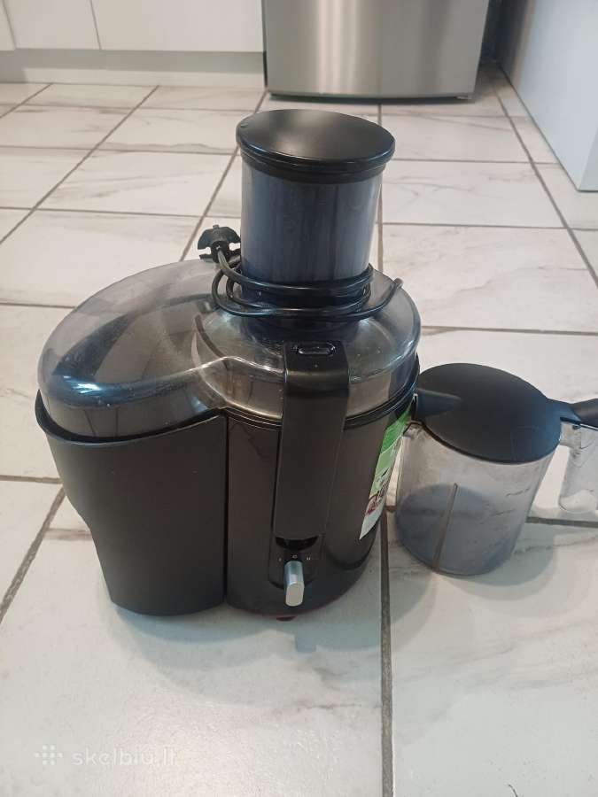 Parduodu naudotą sulčiaspaudę Philips