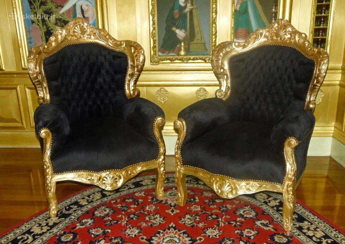 Nauji klasikiniai drožinėti foteliai