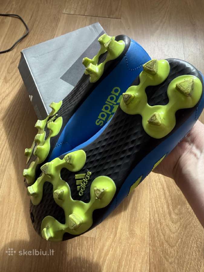 Futbolo bateliai - nuotraukos Nr. 2