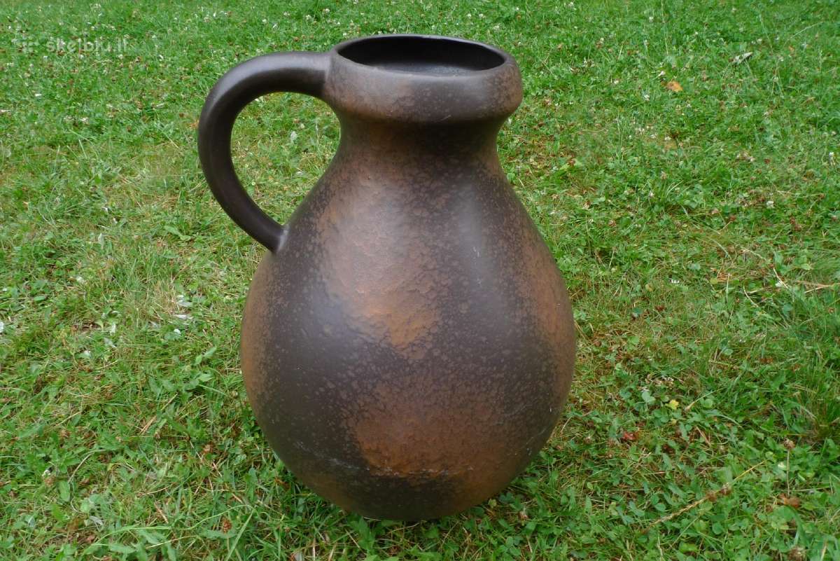Vokiška didelė storo molio vaza neeilinė 70 cm auk