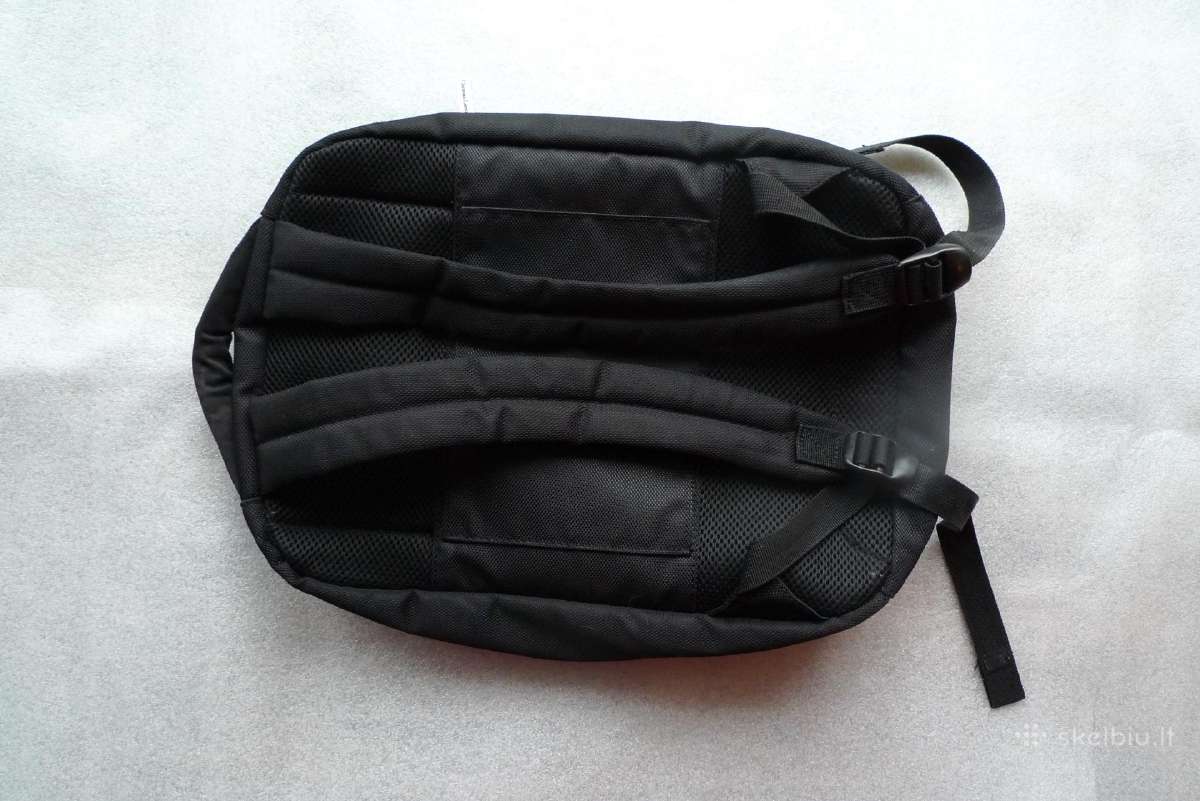 Kuprine 42 x 33 pilka ir Superdry kita ir kt. - nuotraukos Nr. 13